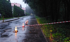 Działania służb na podtopionych ulicach