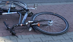 rower na chodniku
