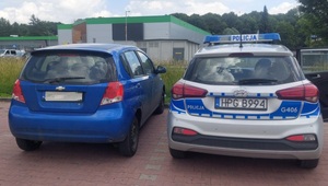 Na zdjęciu radiowóz i Chevrolet