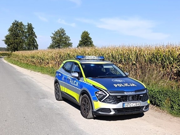Radiowóz na jezdni